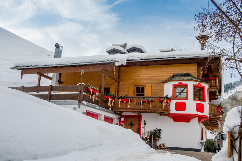 Designer-Chalets Dienten am Hochkönig Exterior foto